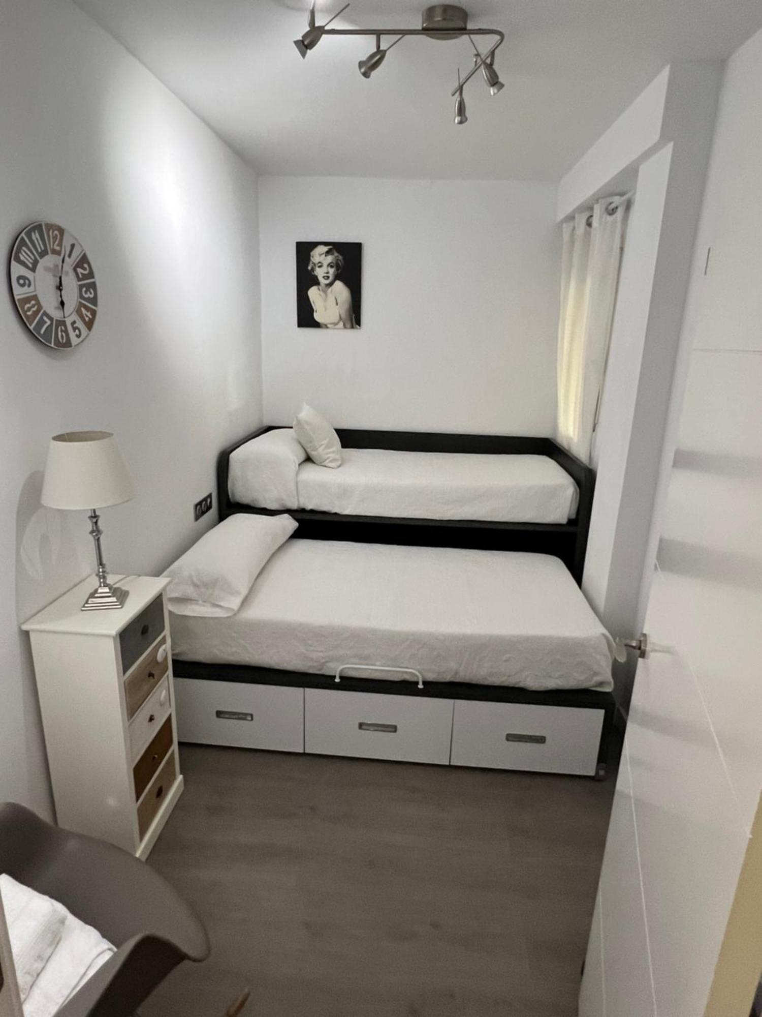 Nuevo!! Apartamento Lujo&Confort. Parking Sevilla Buitenkant foto
